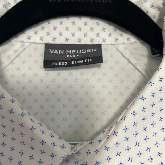 Men’s Van Heusen dress shirt - Picture 2 of 6